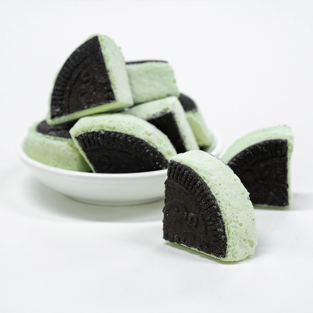 Freeze-Dried Cookie Sandwich - Pistachio Ice Cream | 1kg Bulk Pack